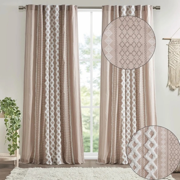 Ink +Ivy Imani 50"×84" Light Filtering Curtain Panel - Picture 3 of 6